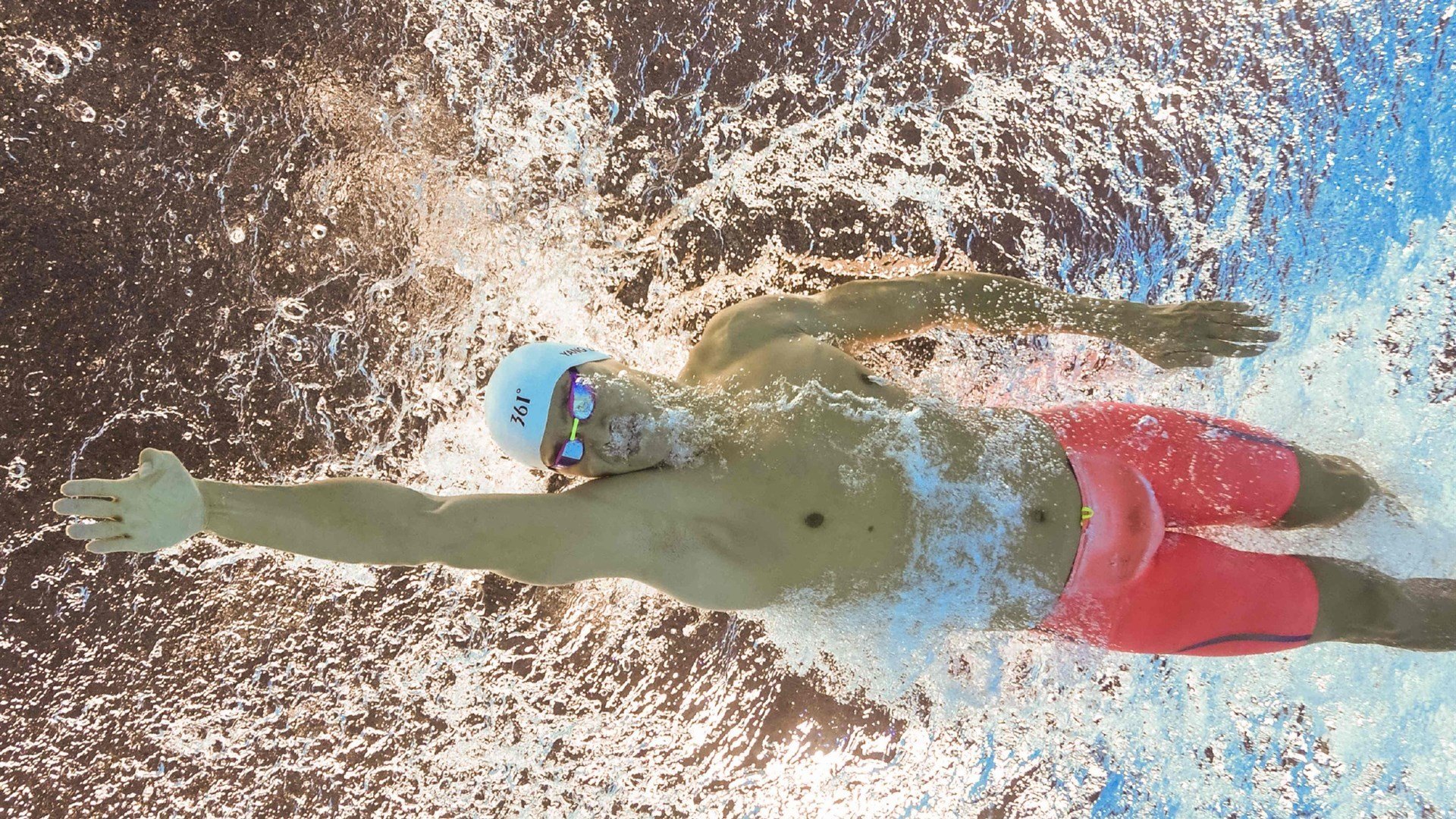 女篮青年队赴澳集训与海外高水平球队多场交手提升经验，澳南部女联篮球