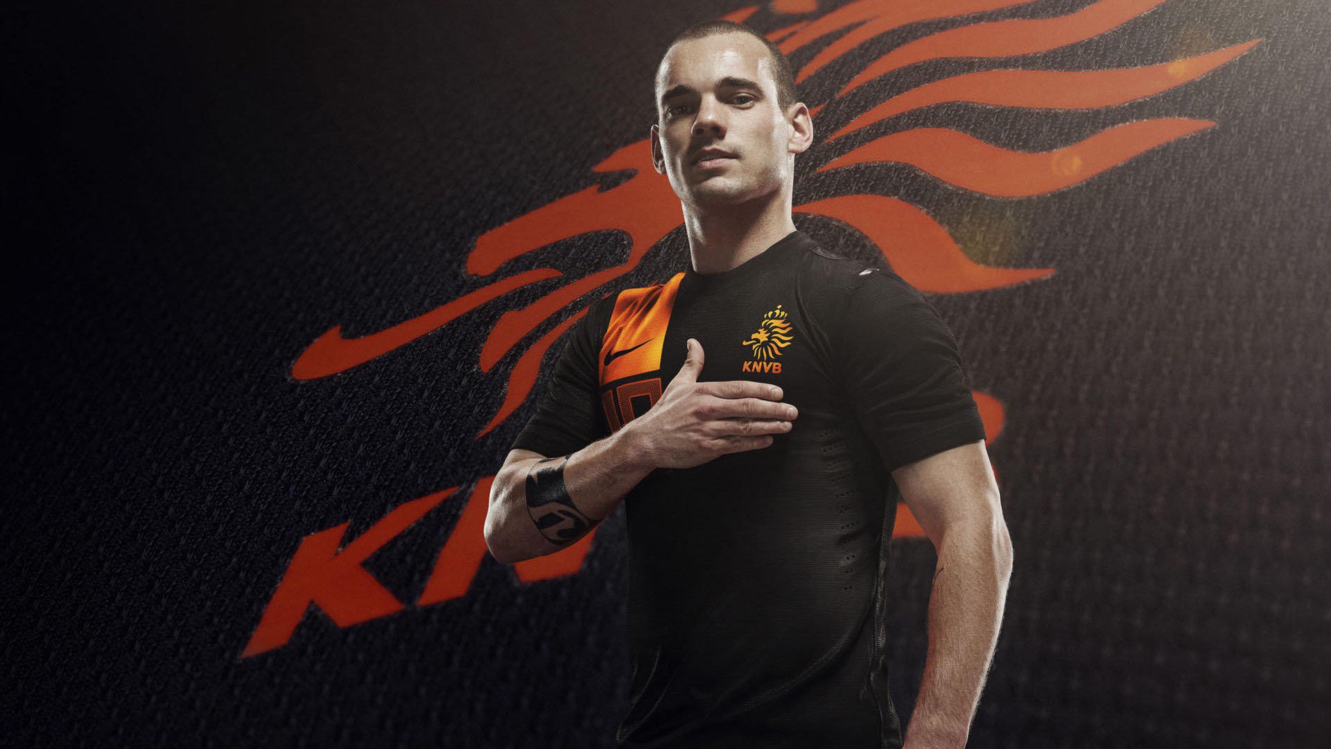 格列兹曼在国家队比赛中振奋表现